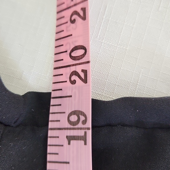 Divided black chiffon blouse. Size 6 - Picture 7 of 9